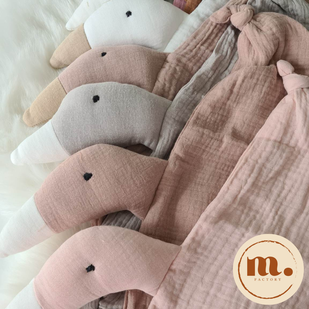 Doudou lange Oie brodé