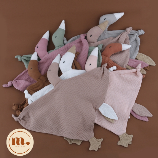 Doudou lange Oie brodé